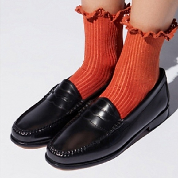 G.H. Bass & Co. Shoes - G.H. Bass & Co. Weejuns Burgundy leather penny loafers  9D, fits more like 9.5